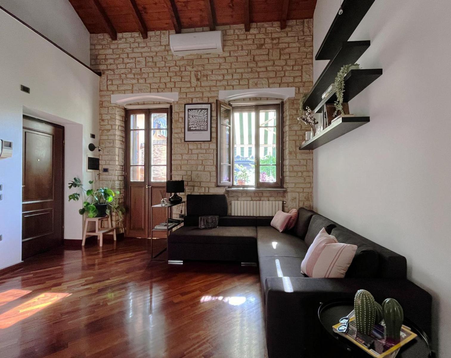Civico 24 Apartment เกรโมนา ภายนอก รูปภาพ